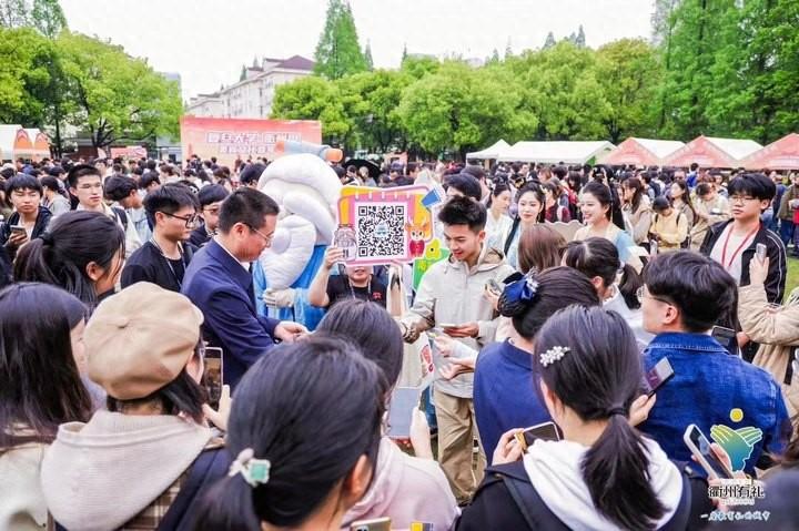 在江湖混战中“成长”的衢州鸭头，要如何才能跻身美食顶流(图1)